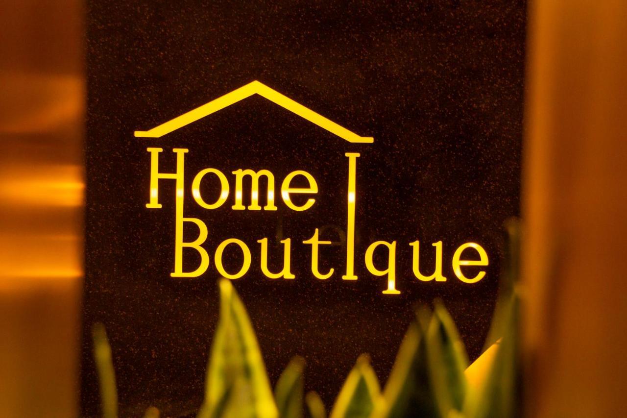 Home Boutique Hostel Baku Bagian luar foto