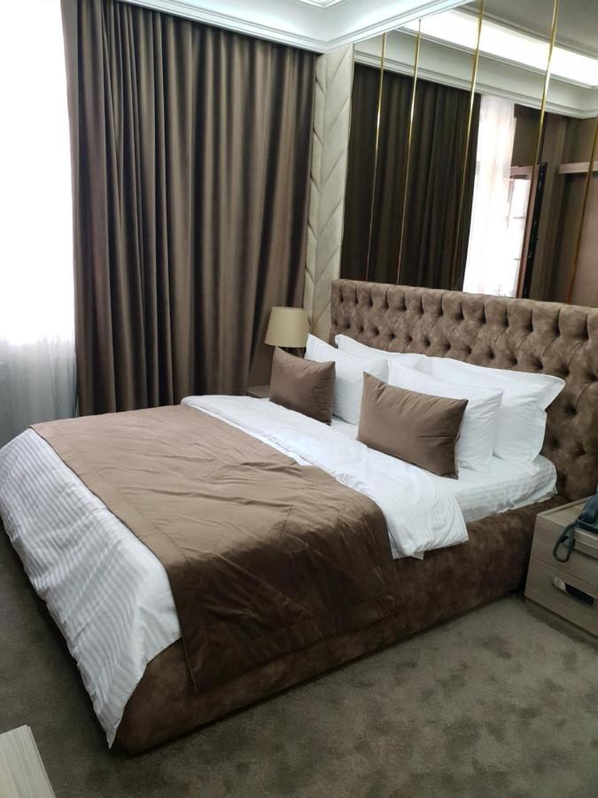 Home Boutique Hostel Baku Bagian luar foto