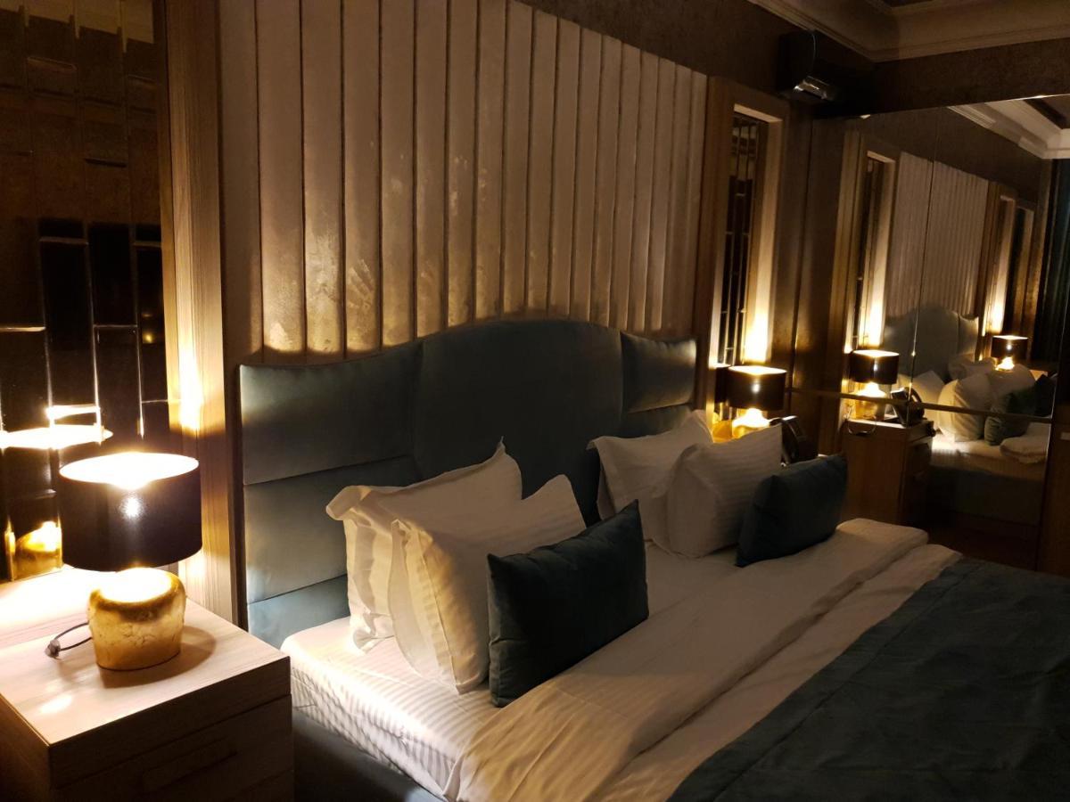 Home Boutique Hostel Baku Bagian luar foto
