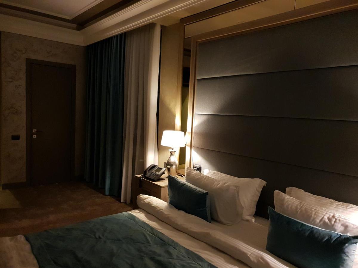 Home Boutique Hostel Baku Bagian luar foto