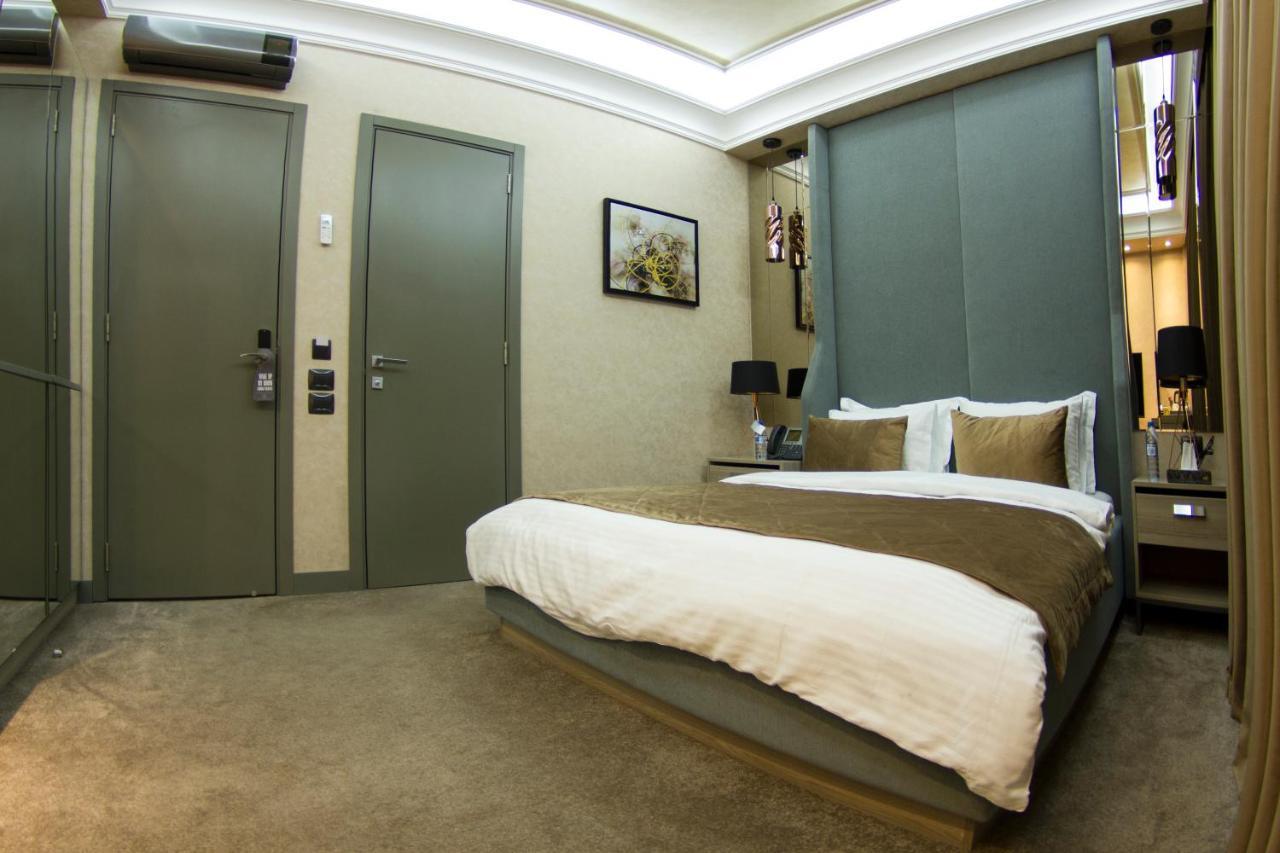 Home Boutique Hostel Baku Bagian luar foto
