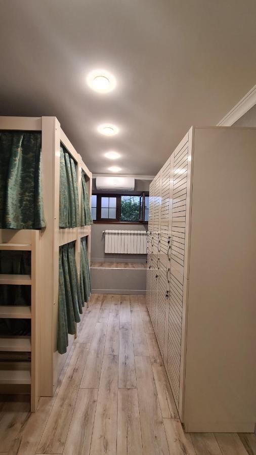 Home Boutique Hostel Baku Bagian luar foto