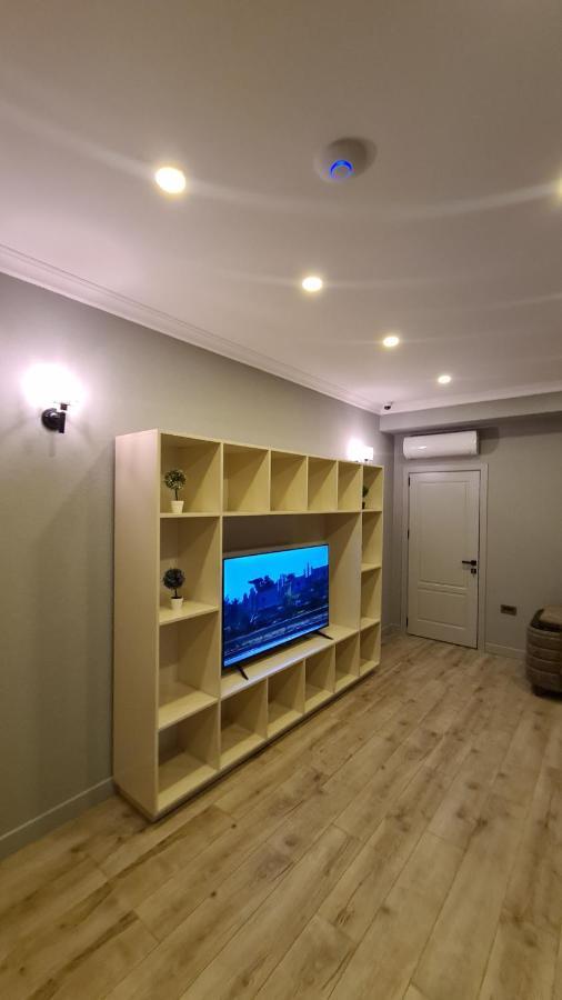 Home Boutique Hostel Baku Bagian luar foto