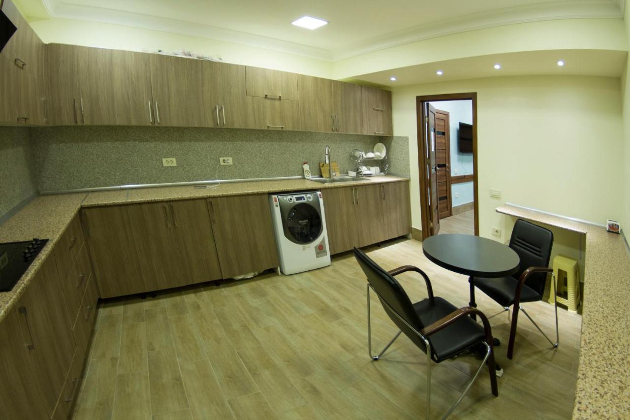 Home Boutique Hostel Baku Bagian luar foto